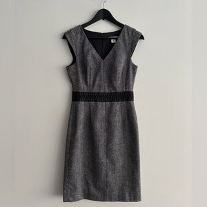 Banana Republic Gray Tweed Style Dress Size 00P